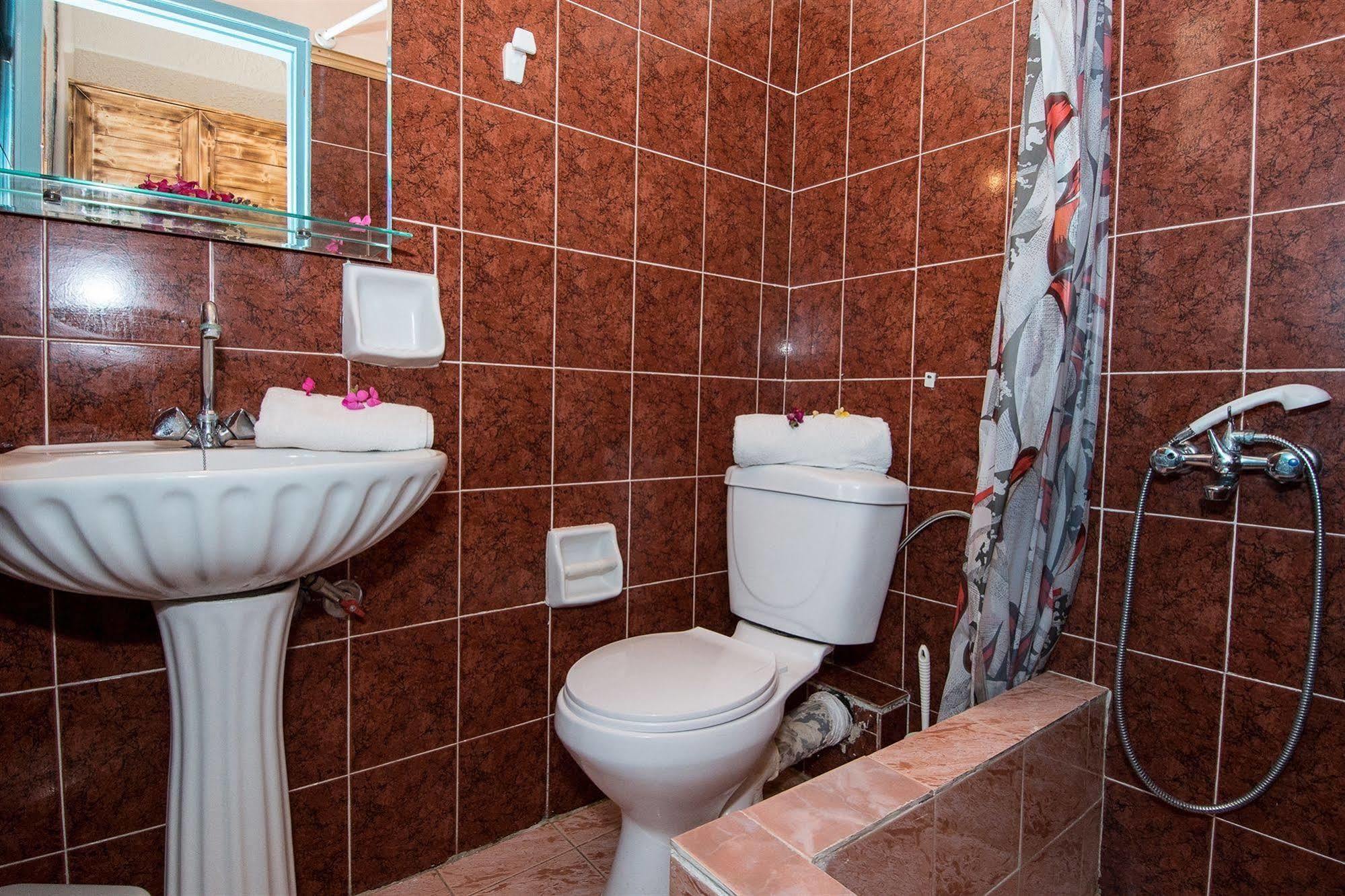 Lofos Studios Keri Dış mekan fotoğraf